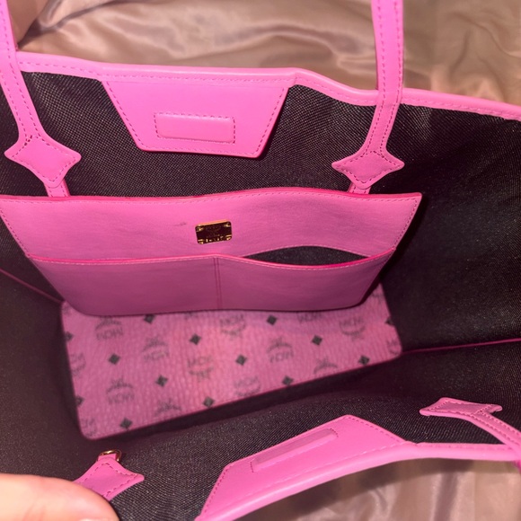 MCM Pink Visetos Shopper Tote Bag - Picture 5 of 6